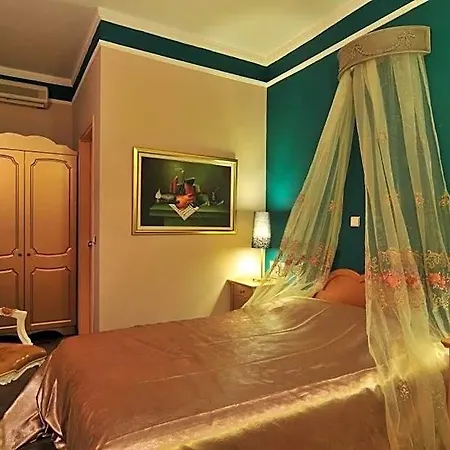 Hotel Orfeas Classic 2*